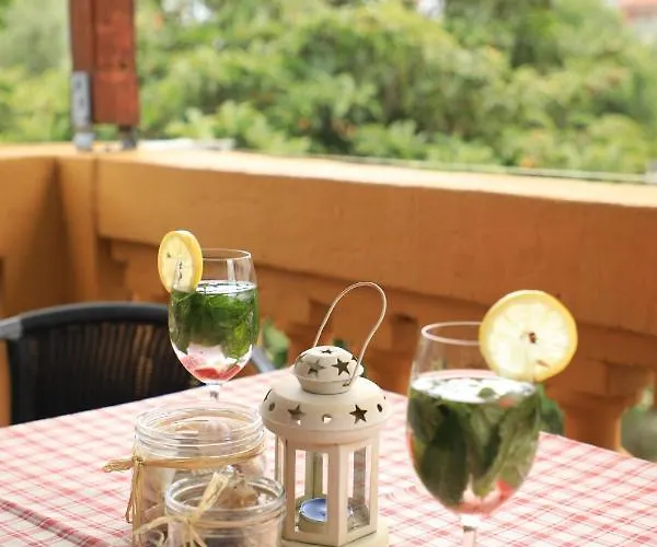 Sarlija דירה פאקוסטאן